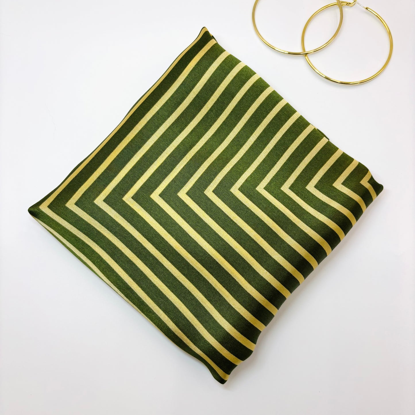 Grüne Illusion (53x53cm)