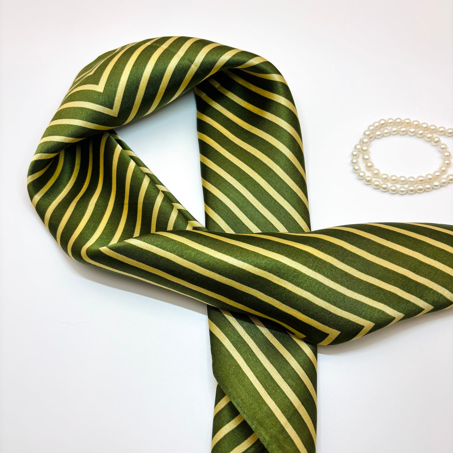 Grüne Illusion (53x53cm)
